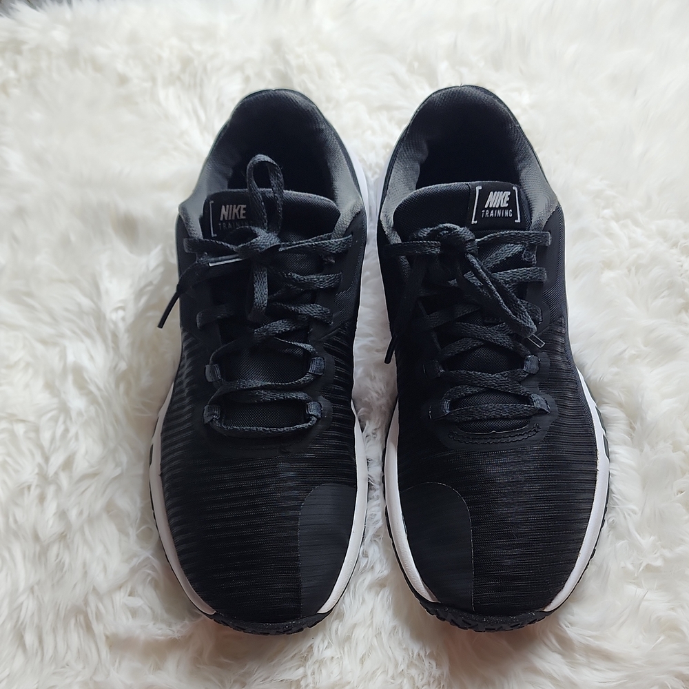 Nike Men's Black Training Shoes